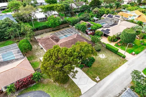 1120 Sw 16th Street Boca Raton FL 33486
