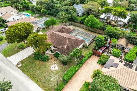 1120 Sw 16th Street Boca Raton FL 33486
