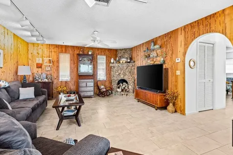1120 Sw 16th Street Boca Raton FL 33486