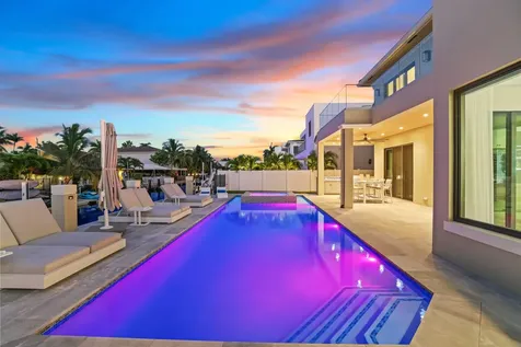 785 Ne 70th Street Boca Raton FL 33487