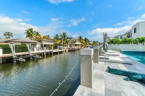 785 Ne 70th Street Boca Raton FL 33487