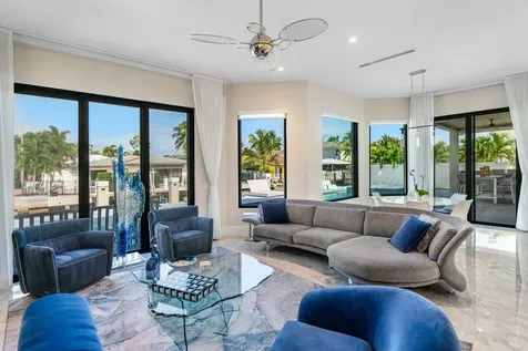 785 Ne 70th Street Boca Raton FL 33487