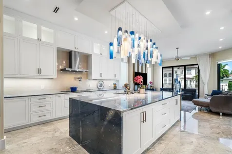 785 Ne 70th Street Boca Raton FL 33487