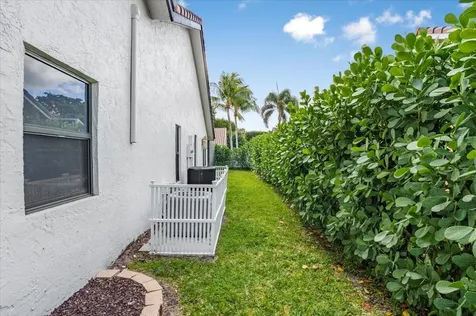 2766 Nw 46th Street Boca Raton FL 33434