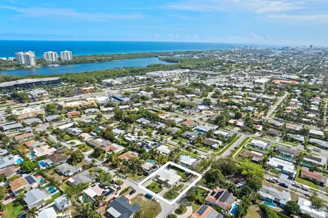 420 Ne 24th Court Boca Raton FL 33431