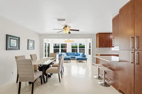 420 Ne 24th Court Boca Raton FL 33431