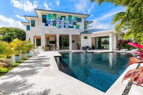 907 Sw 37th Court Boynton Beach FL 33435