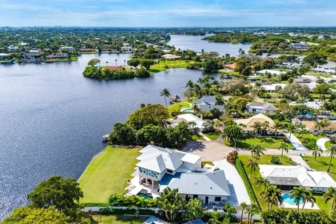 907 Sw 37th Court Boynton Beach FL 33435