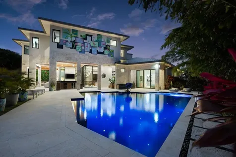 907 Sw 37th Court Boynton Beach FL 33435