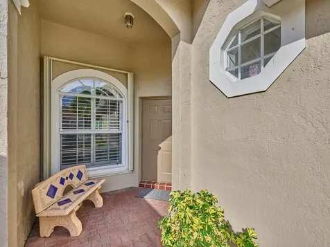 8421 Via Serena Boca Raton FL 33433