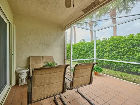 8421 Via Serena Boca Raton FL 33433