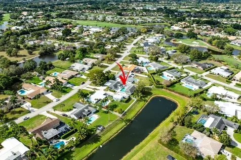 4705 Holly Drive Palm Beach Gardens FL 33418