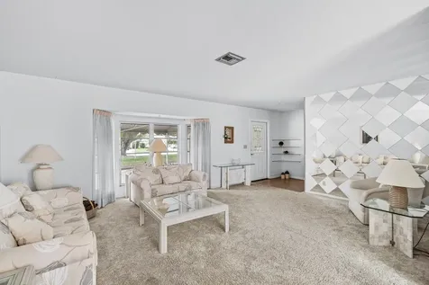 4705 Holly Drive Palm Beach Gardens FL 33418