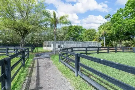 14471 Equestrian Way Wellington FL 33414