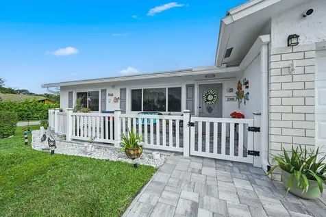 2305 Sw 21st Terrace Boynton Beach FL 33426