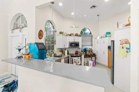 2488 Nw 66th Drive Boca Raton FL 33496