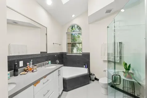 2488 Nw 66th Drive Boca Raton FL 33496