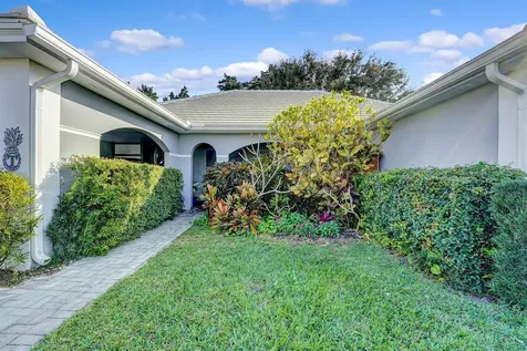 4866 S Lake Drive Boynton Beach FL 33436