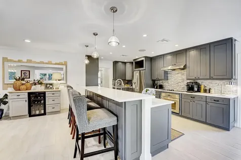 4866 S Lake Drive Boynton Beach FL 33436