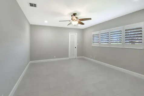 11976 N Lake Drive Boynton Beach FL 33436