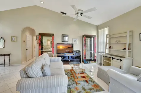 8280 Waterline Drive Boynton Beach FL 33472