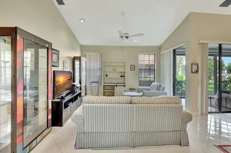 8280 Waterline Drive Boynton Beach FL 33472