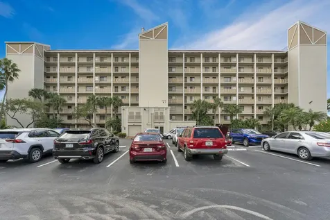 14475 Strathmore Lane Delray Beach FL 33446