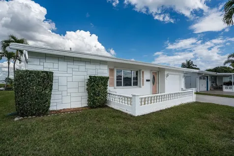 2001 Sw Roma Way Boynton Beach FL 33426