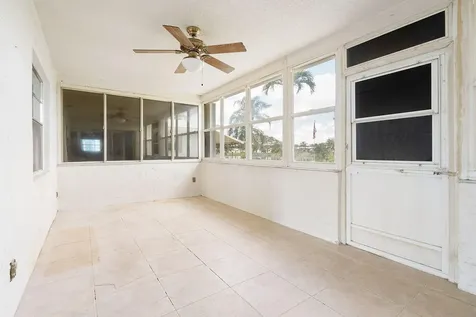 2001 Sw Roma Way Boynton Beach FL 33426