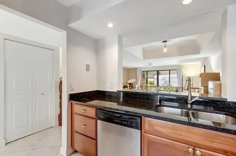 624 Ne 20th Lane Boynton Beach FL 33435