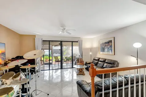 624 Ne 20th Lane Boynton Beach FL 33435