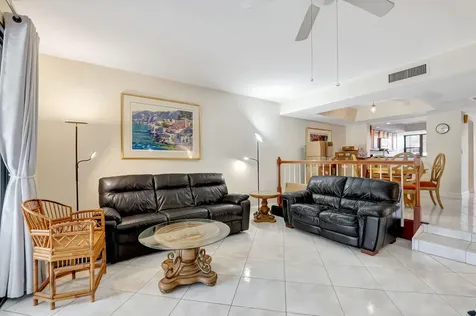 624 Ne 20th Lane Boynton Beach FL 33435