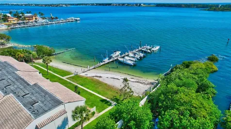 624 Ne 20th Lane Boynton Beach FL 33435