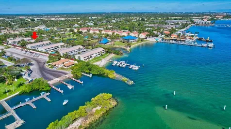 624 Ne 20th Lane Boynton Beach FL 33435
