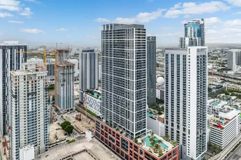 601 Ne 1st Avenue Miami FL 33132