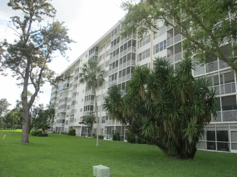 3300 N Palm Aire Drive Pompano Beach FL 33069