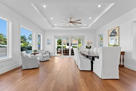 211 Nw 9th Street Boca Raton FL 33432