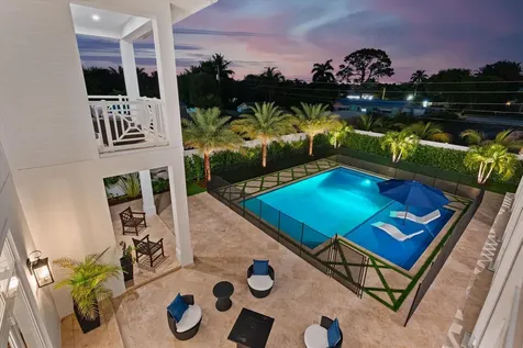 211 Nw 9th Street Boca Raton FL 33432