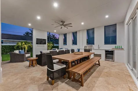 211 Nw 9th Street Boca Raton FL 33432