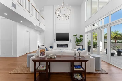 211 Nw 9th Street Boca Raton FL 33432