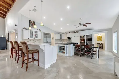 611 Sw 15th Street Boca Raton FL 33486