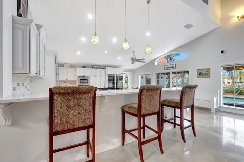611 Sw 15th Street Boca Raton FL 33486