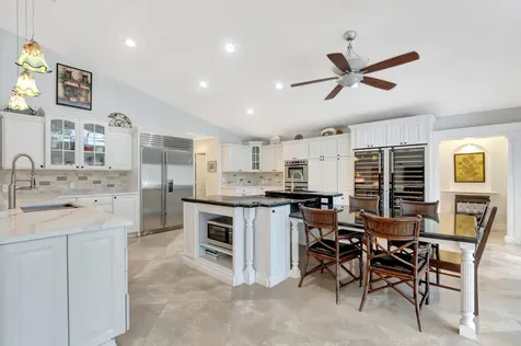 611 Sw 15th Street Boca Raton FL 33486