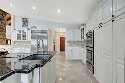 611 Sw 15th Street Boca Raton FL 33486