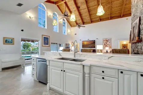 611 Sw 15th Street Boca Raton FL 33486