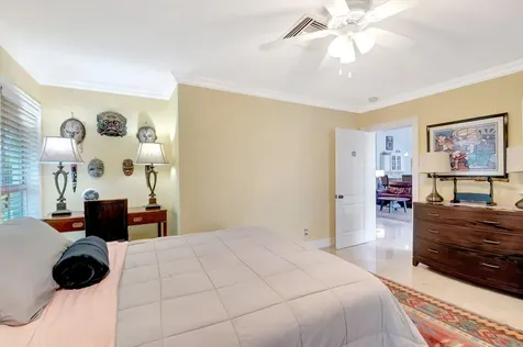 611 Sw 15th Street Boca Raton FL 33486