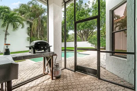 2489 Nw 64th Street Boca Raton FL 33496