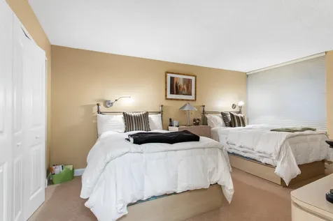 2480 Presidential Way West Palm Beach FL 33401