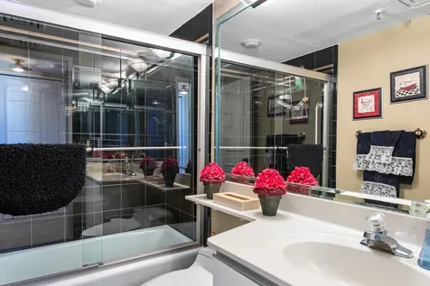 2480 Presidential Way West Palm Beach FL 33401