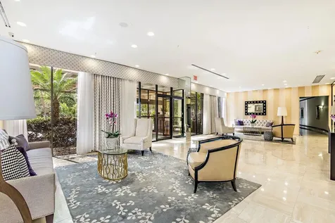 2480 Presidential Way West Palm Beach FL 33401